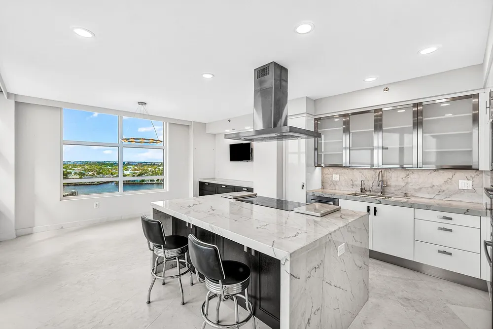 3740 S Ocean Blvd, Highland Beach, FL 33487