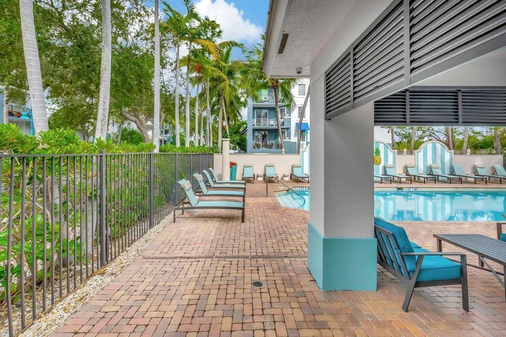 250 NE 3rd Ave, Delray Beach, FL 33444