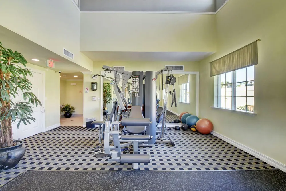 250 NE 3rd Ave, Delray Beach, FL 33444