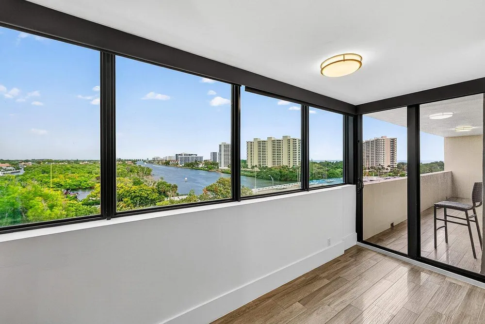 900 NE Spanish River Blvd, Boca Raton, FL 33431