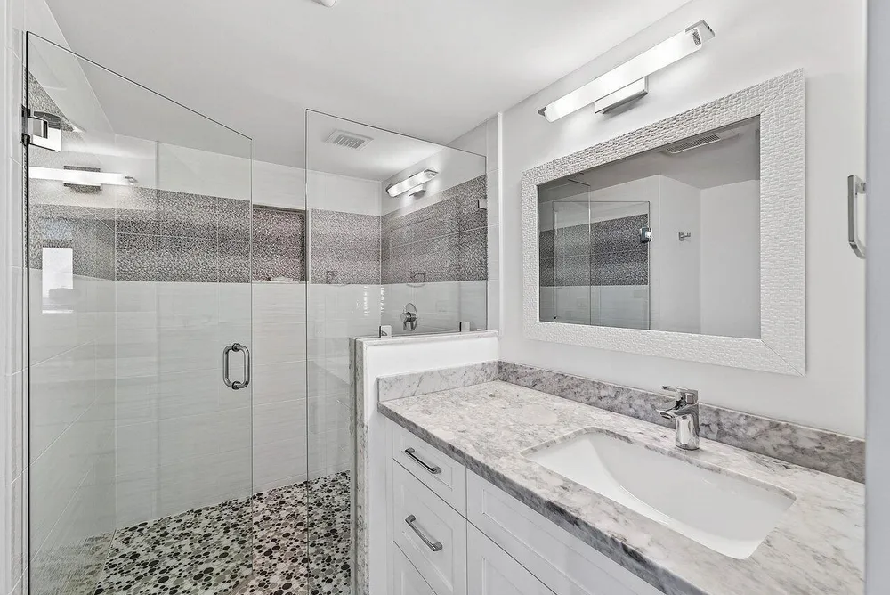 900 NE Spanish River Blvd, Boca Raton, FL 33431