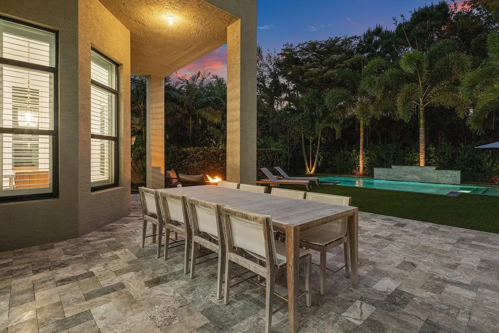 8748 Lewis River Rd, Delray Beach, FL 33446