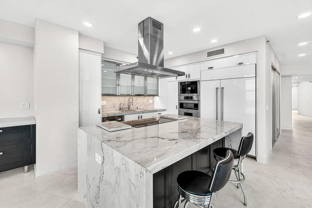 3740 S Ocean Blvd, Highland Beach, FL 33487