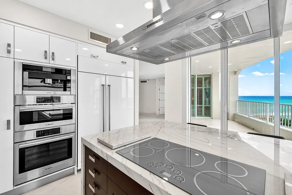 3740 S Ocean Blvd, Highland Beach, FL 33487