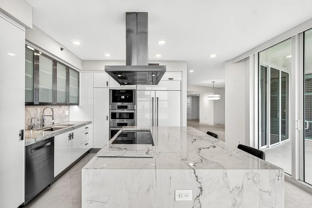3740 S Ocean Blvd, Highland Beach, FL 33487