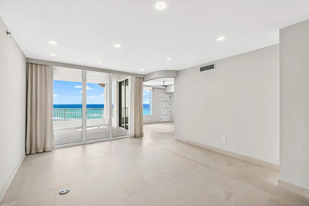 3740 S Ocean Blvd, Highland Beach, FL 33487
