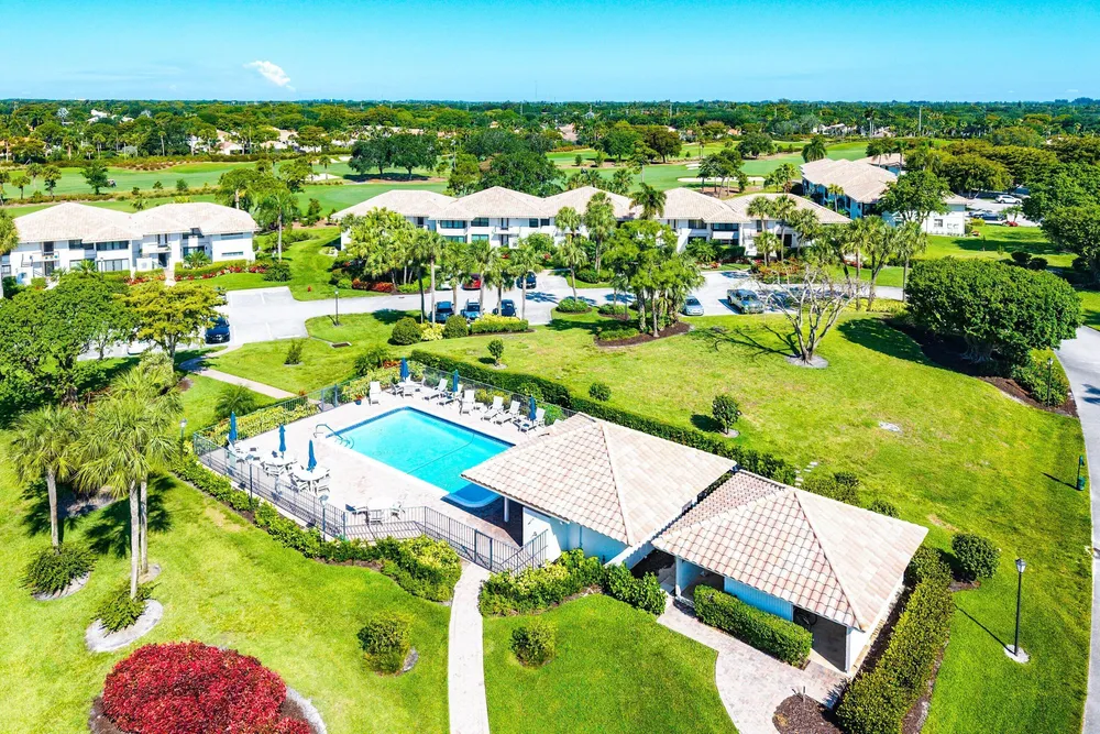 10221 Quail Covey Rd, Boynton Beach, FL 33436