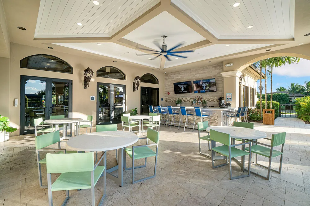 8748 Lewis River Rd, Delray Beach, FL 33446