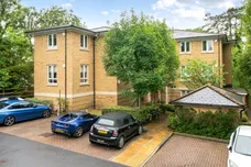 Tupwood Lane, Caterham, CR3 photo 1