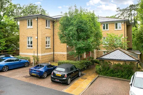 Tupwood Lane, Caterham, CR3