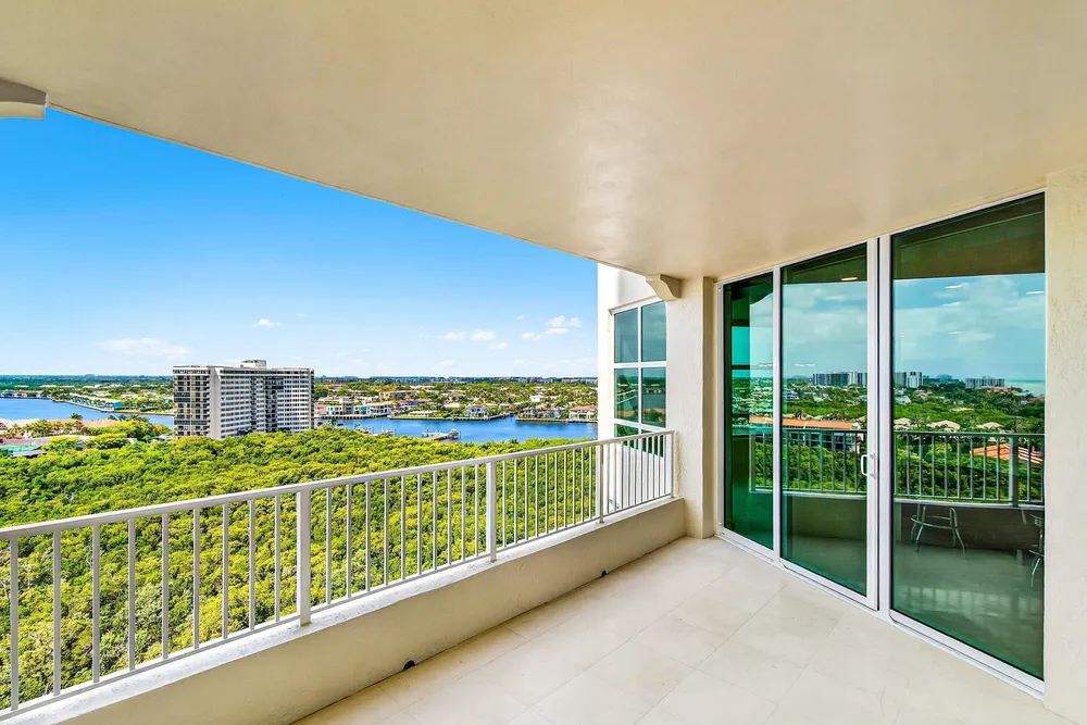 3740 S Ocean Blvd, Highland Beach, FL 33487