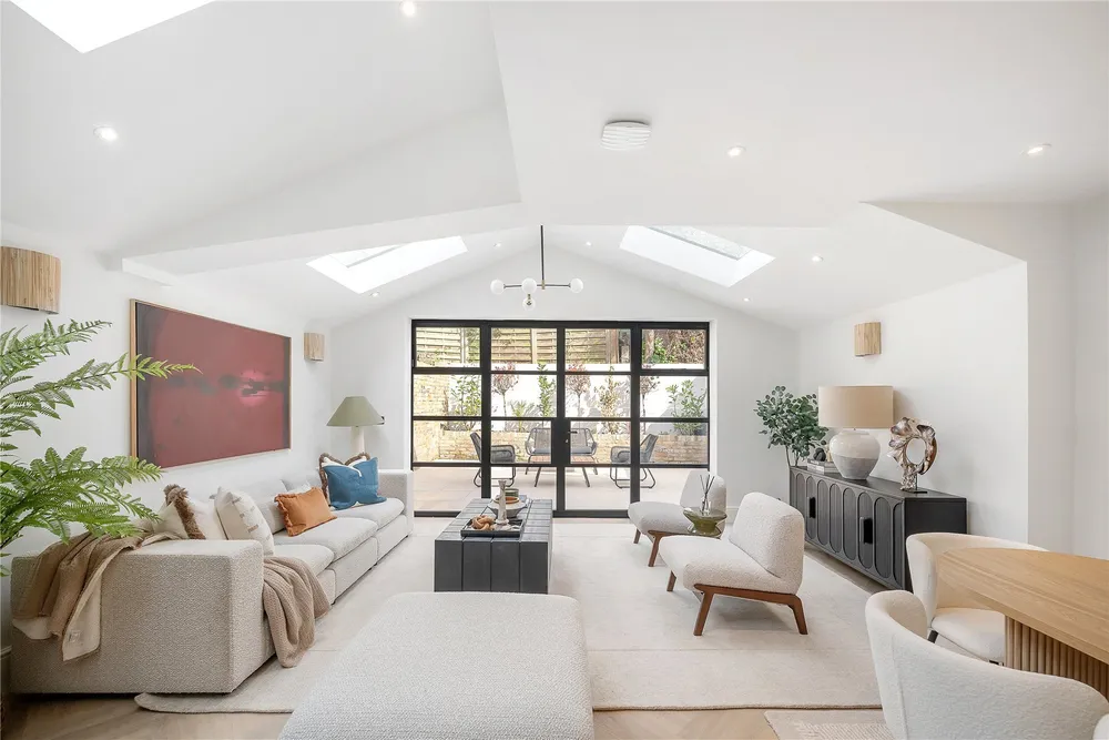 Milkwood Road, London, SE24