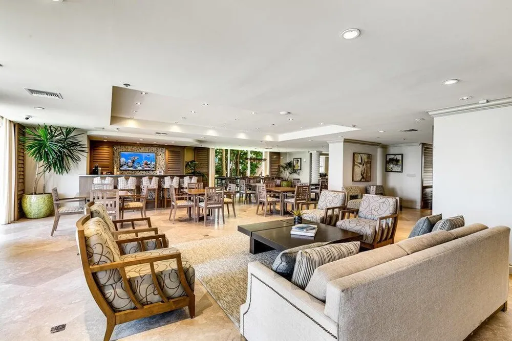 3740 S Ocean Blvd, Highland Beach, FL 33487