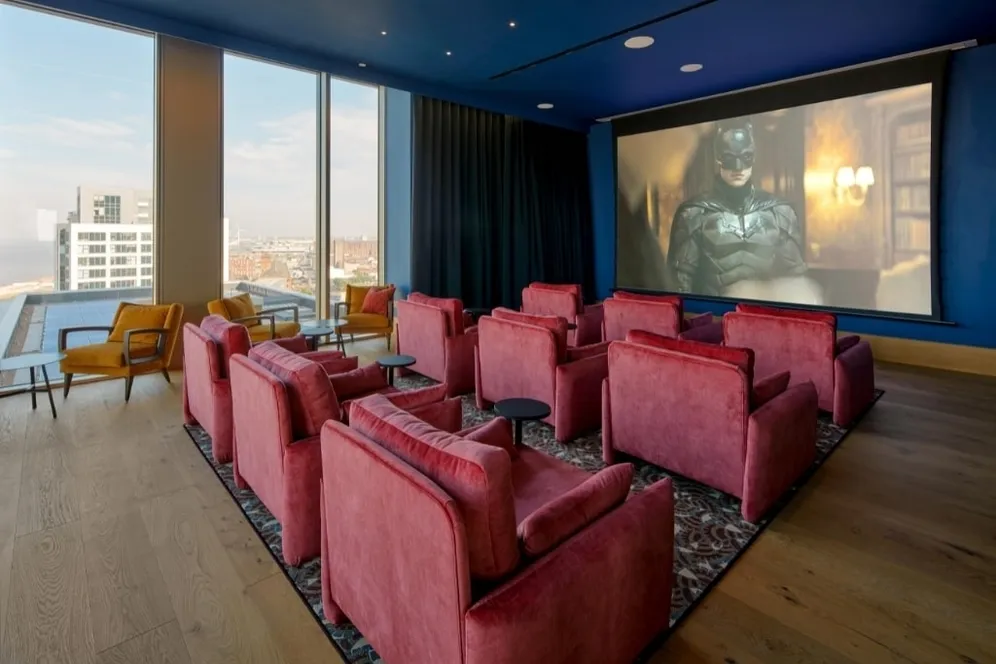 The Lexington, 3b William Jessop Way Liverpool L3 photo 5