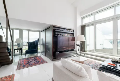 Fairmont Avenue, London, E14