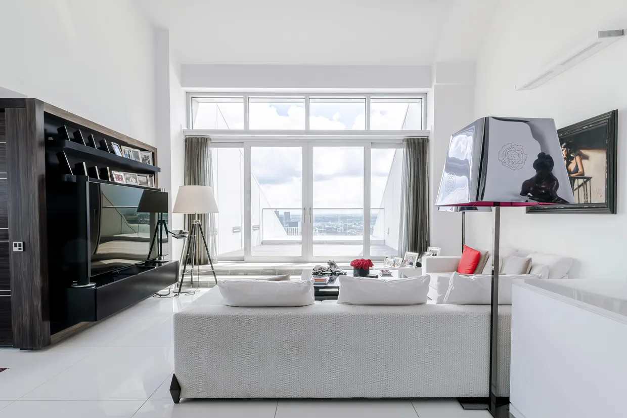 Fairmont Avenue, London, E14 photo 7