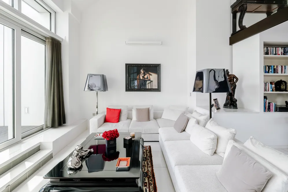 Fairmont Avenue, London, E14 photo 11