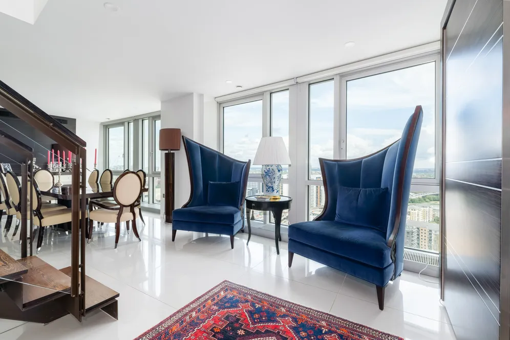 Fairmont Avenue, London, E14 photo 12
