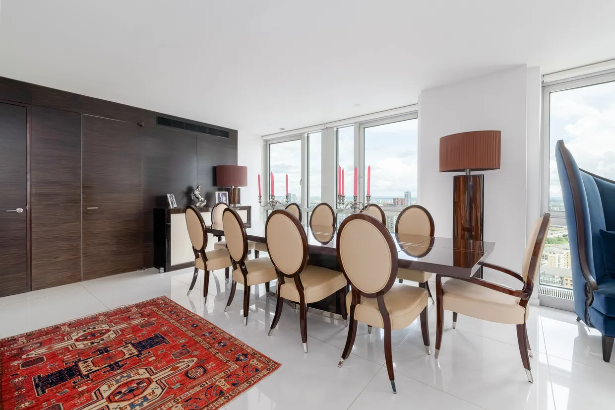 Fairmont Avenue, London, E14 photo 15