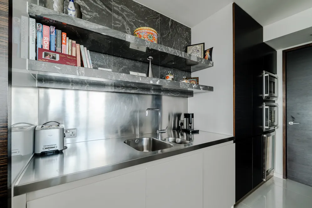 Fairmont Avenue, London, E14 photo 16