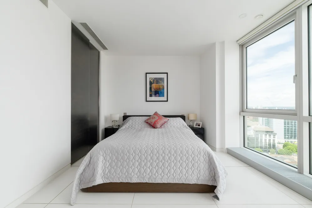 Fairmont Avenue, London, E14 photo 26