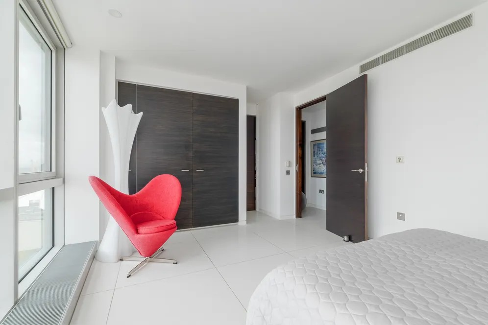 Fairmont Avenue, London, E14 photo 27