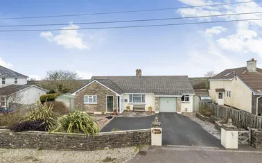 Harton Cross, Hartland, Bideford