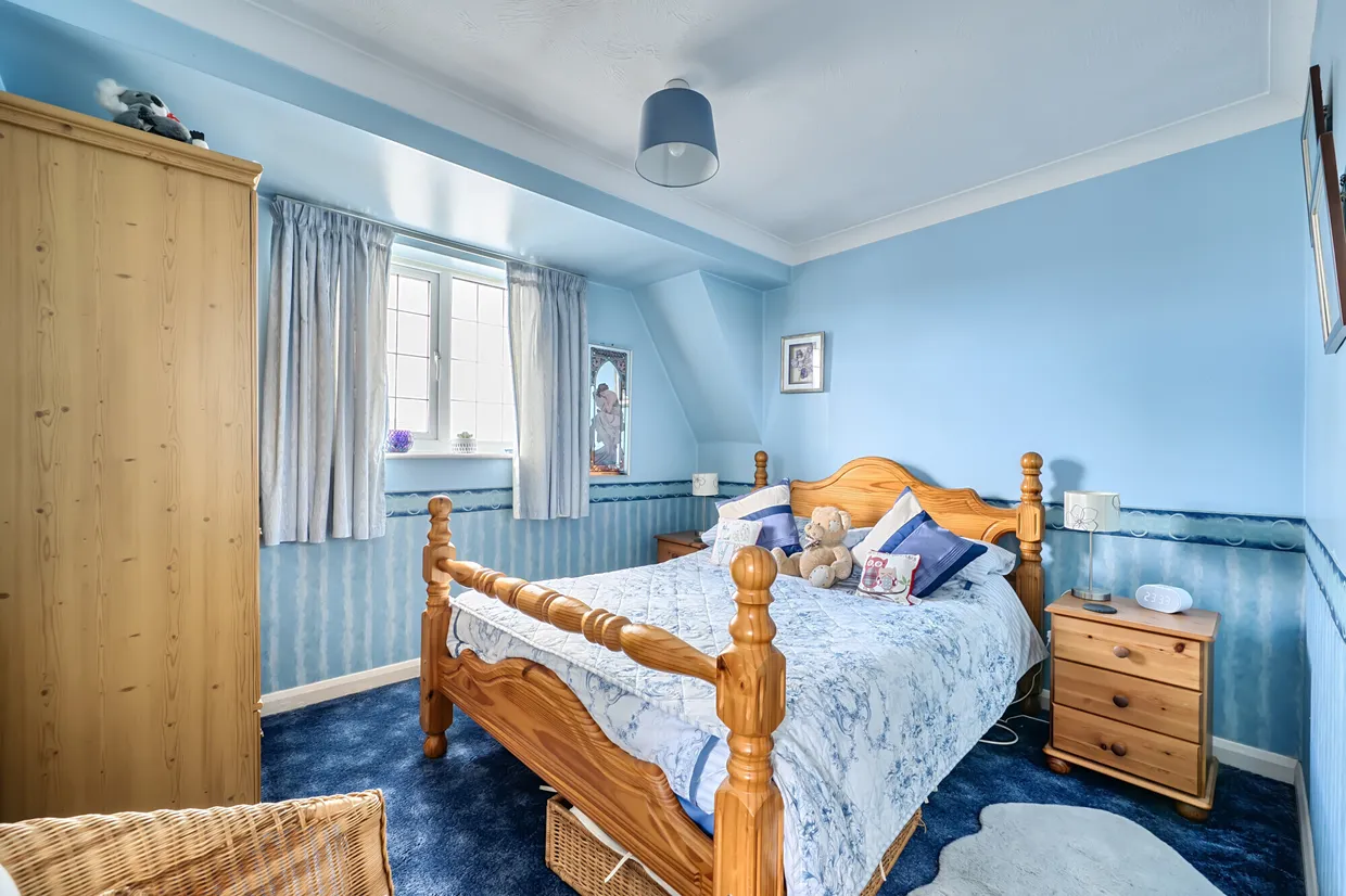 Brighton Road, Lancing, BN15 photo 10