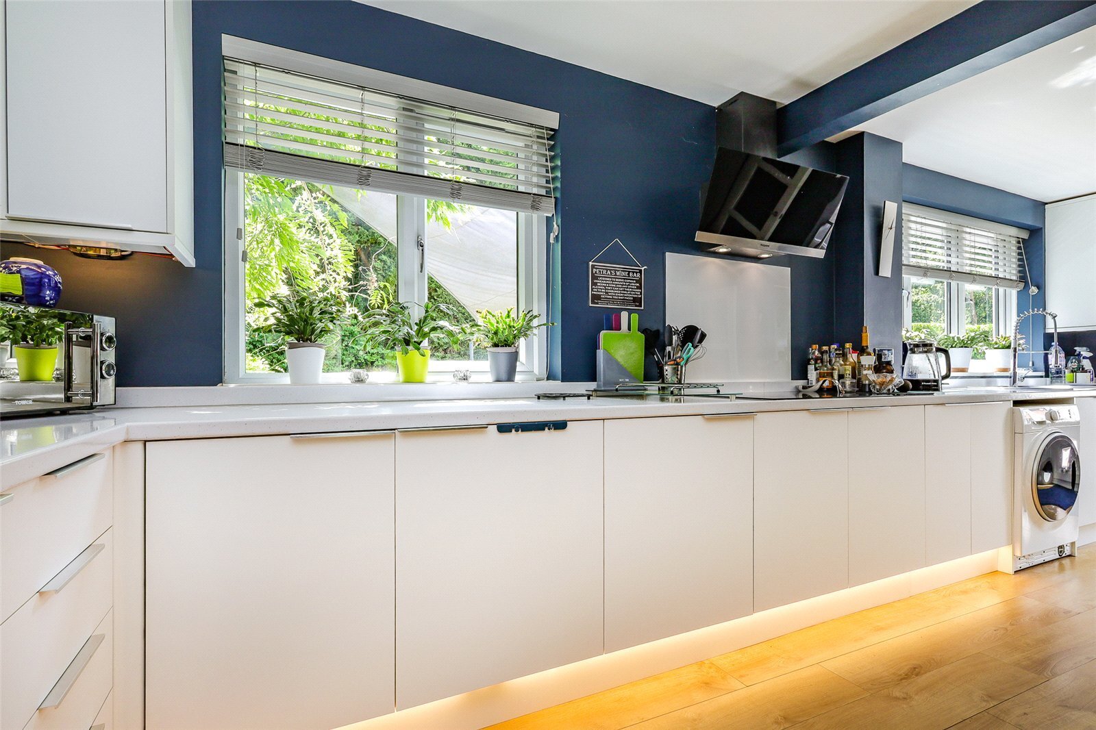 Inwood Road, Liss, Hampshire, GU33 Image 9