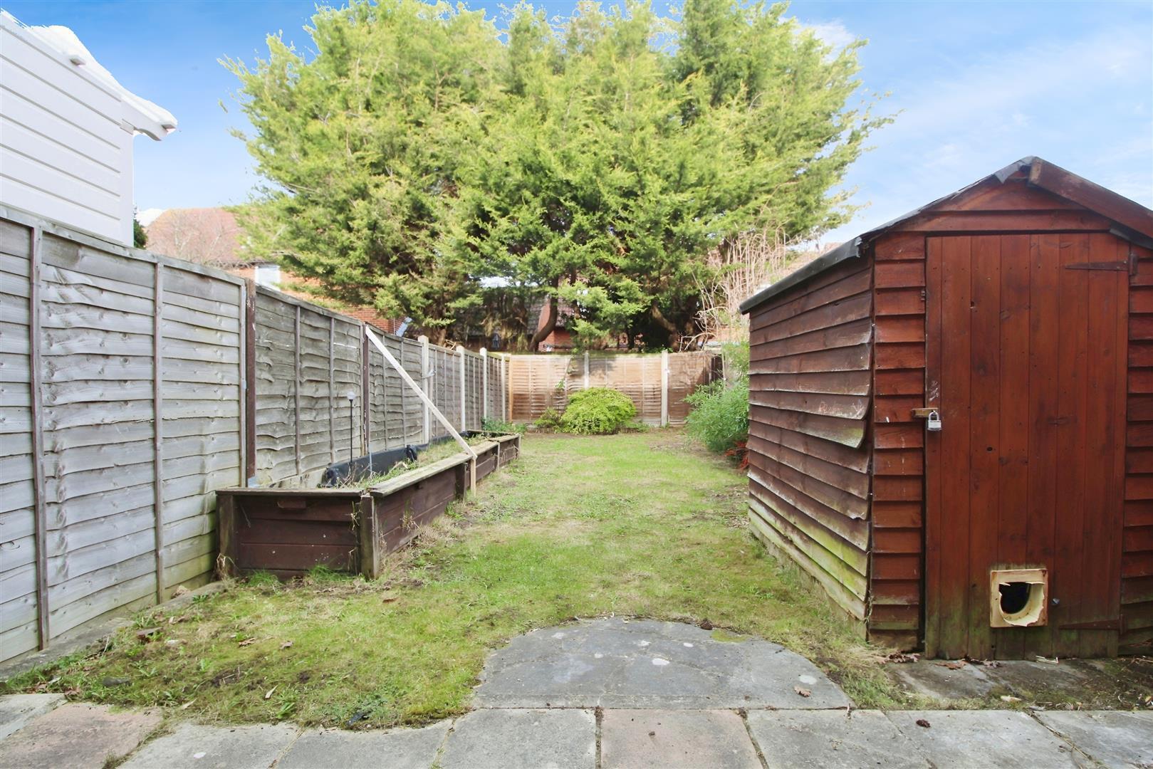 Hardy Close, Cippenham Image 5