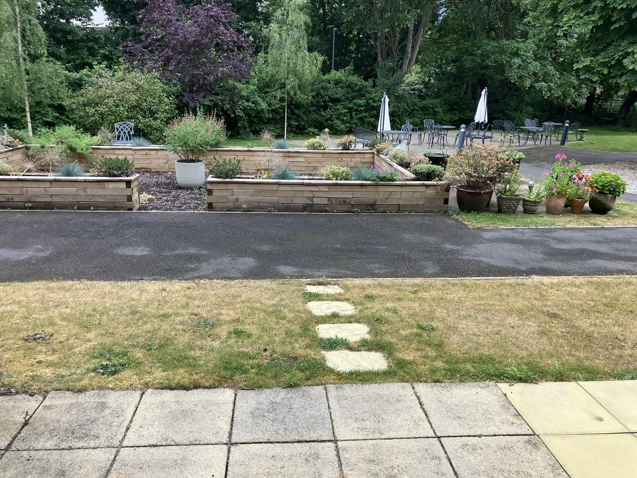 Old Schools Lane, Epsom, KT17 photo 17