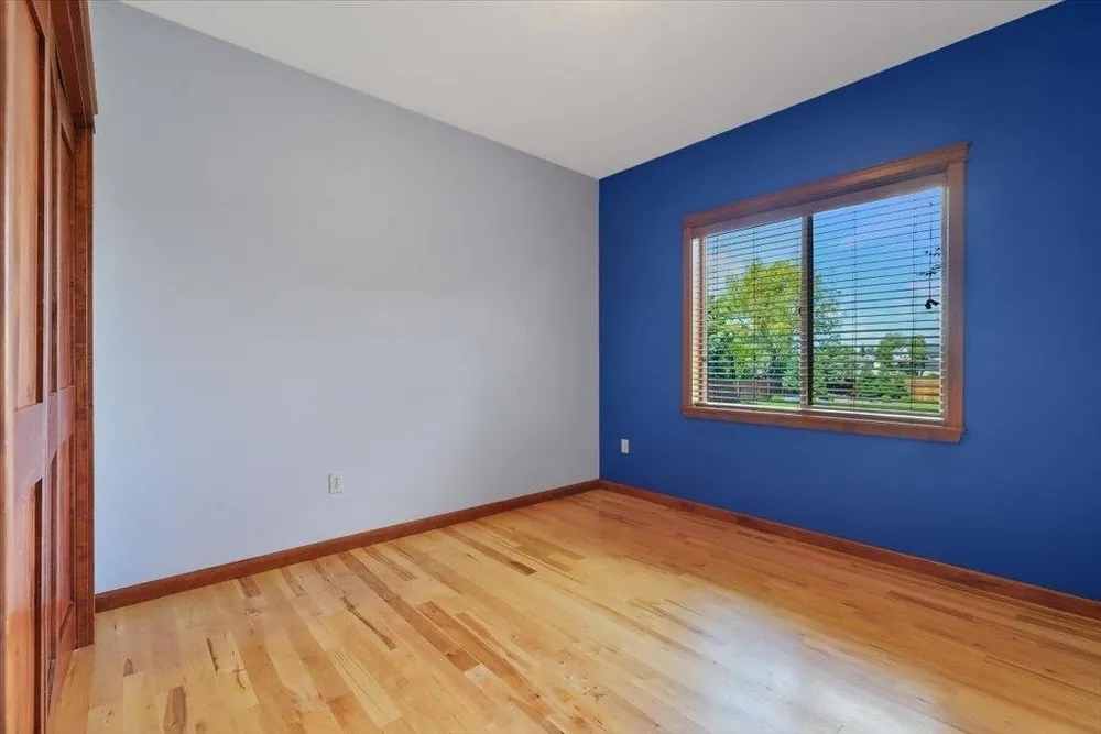10018 N Moss Ln, Spokane, WA 99208