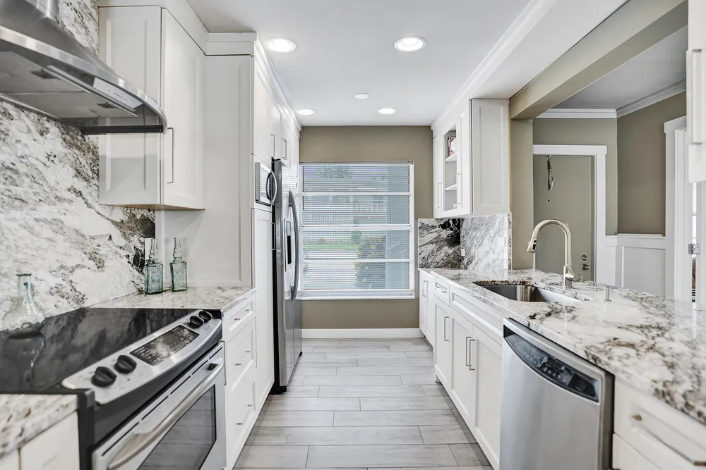2820 SW 13th St, Delray Beach, FL 33445
