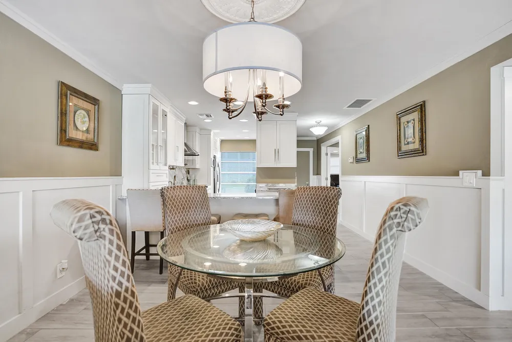 2820 SW 13th St, Delray Beach, FL 33445
