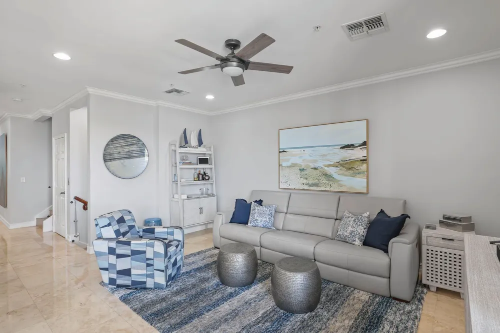 920 Via Villagio, Hypoluxo, FL 33462