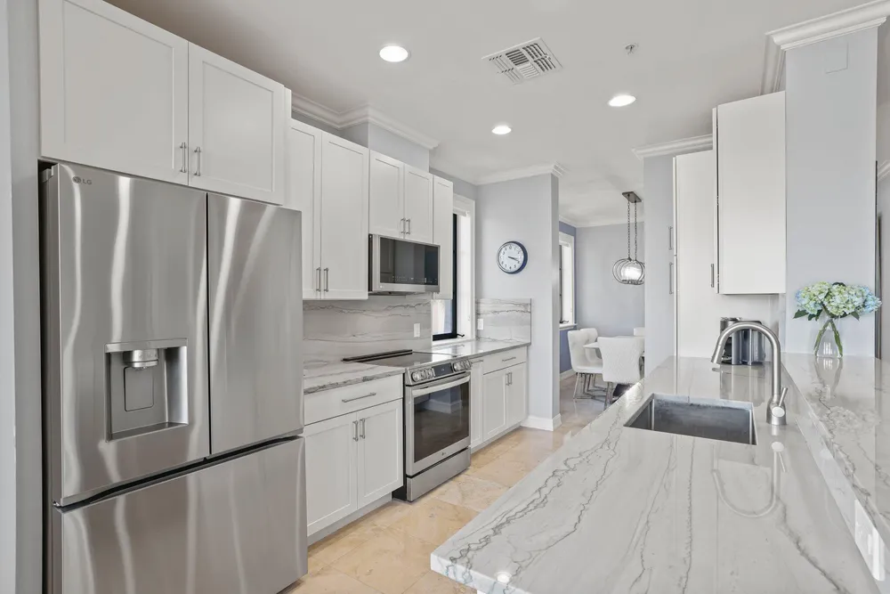 920 Via Villagio, Hypoluxo, FL 33462