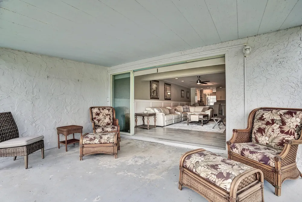 2820 SW 13th St, Delray Beach, FL 33445