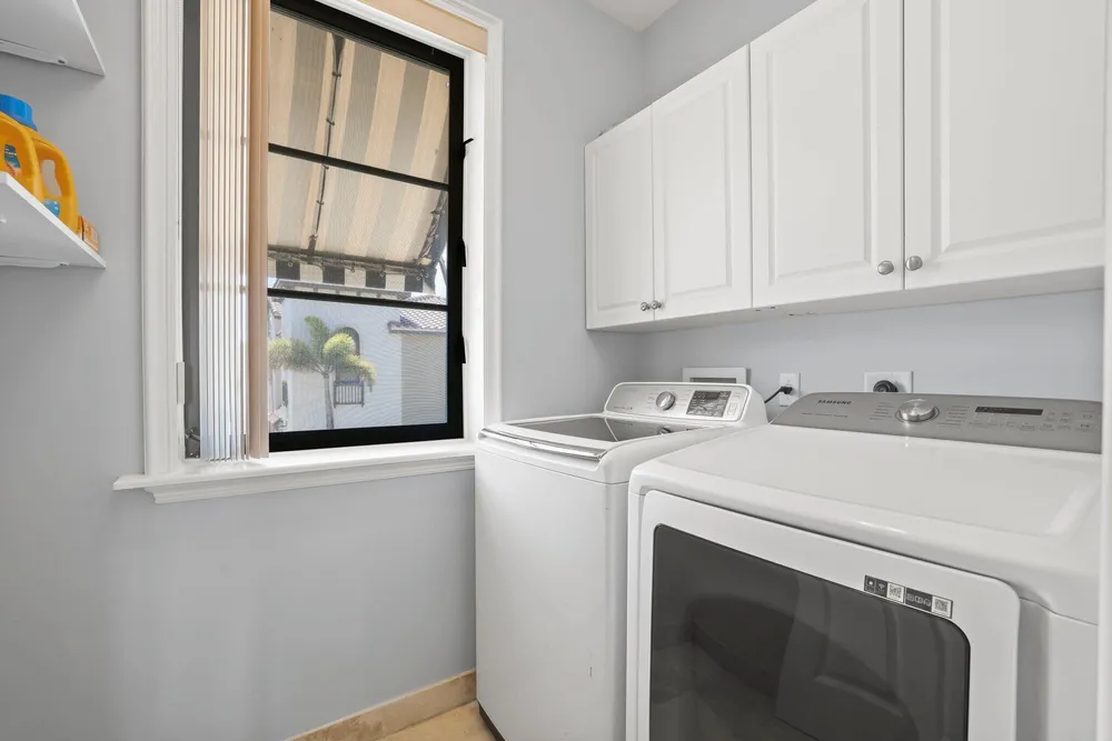 920 Via Villagio, Hypoluxo, FL 33462