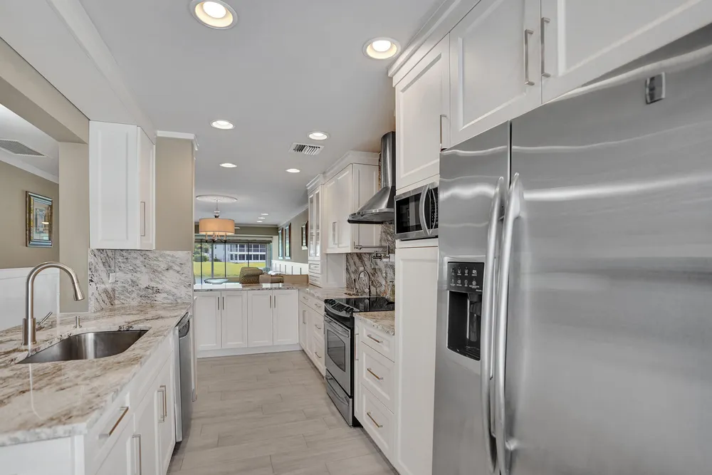 2820 SW 13th St, Delray Beach, FL 33445