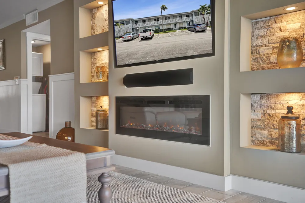 2820 SW 13th St, Delray Beach, FL 33445