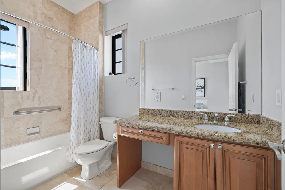 920 Via Villagio, Hypoluxo, FL 33462