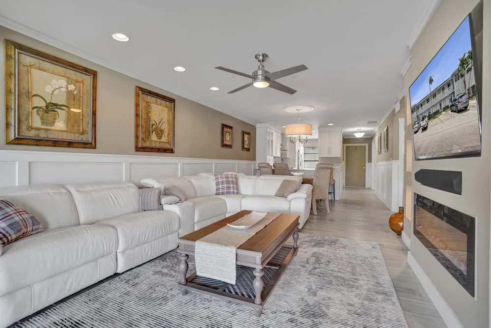 2820 SW 13th St, Delray Beach, FL 33445