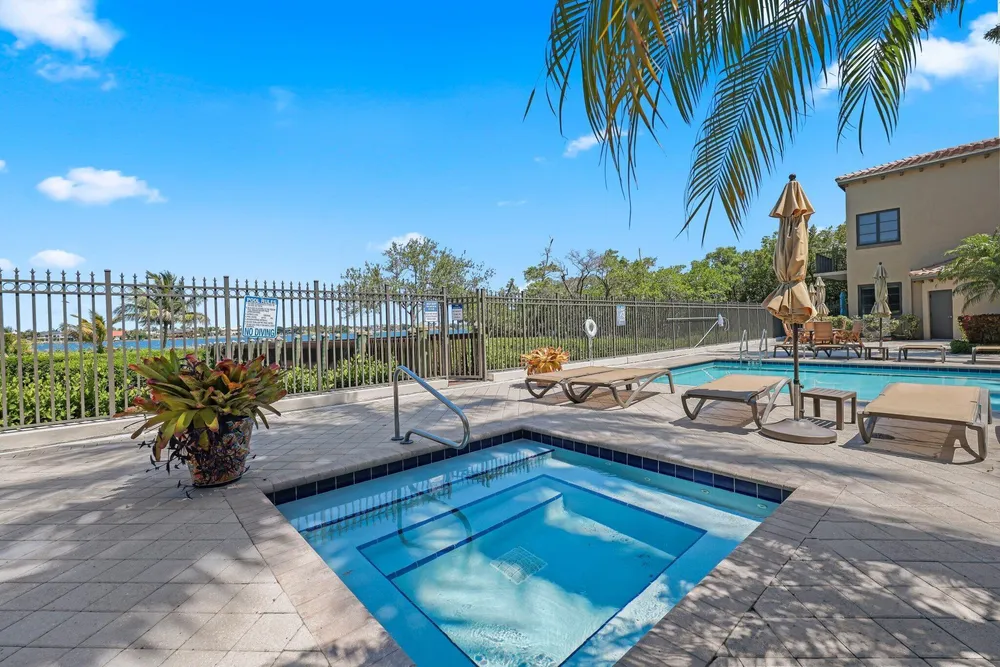 920 Via Villagio, Hypoluxo, FL 33462
