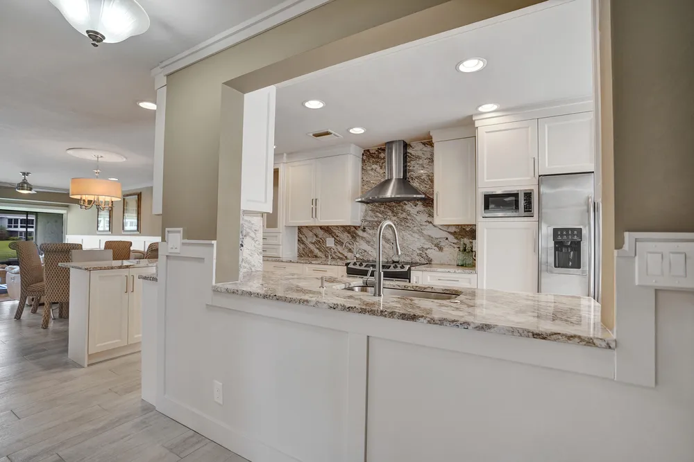 2820 SW 13th St, Delray Beach, FL 33445
