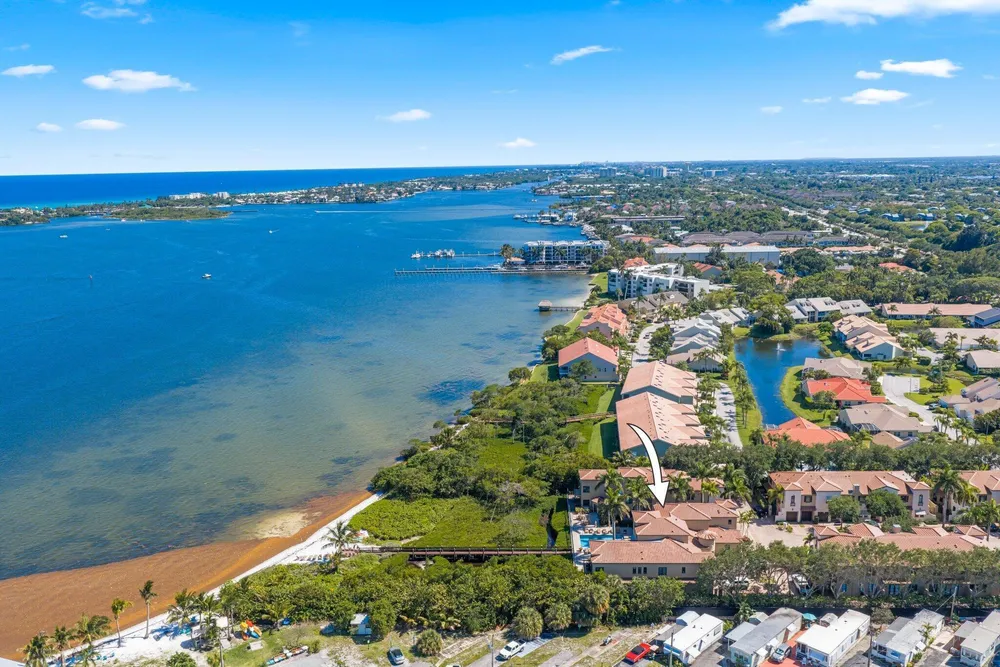 920 Via Villagio, Hypoluxo, FL 33462