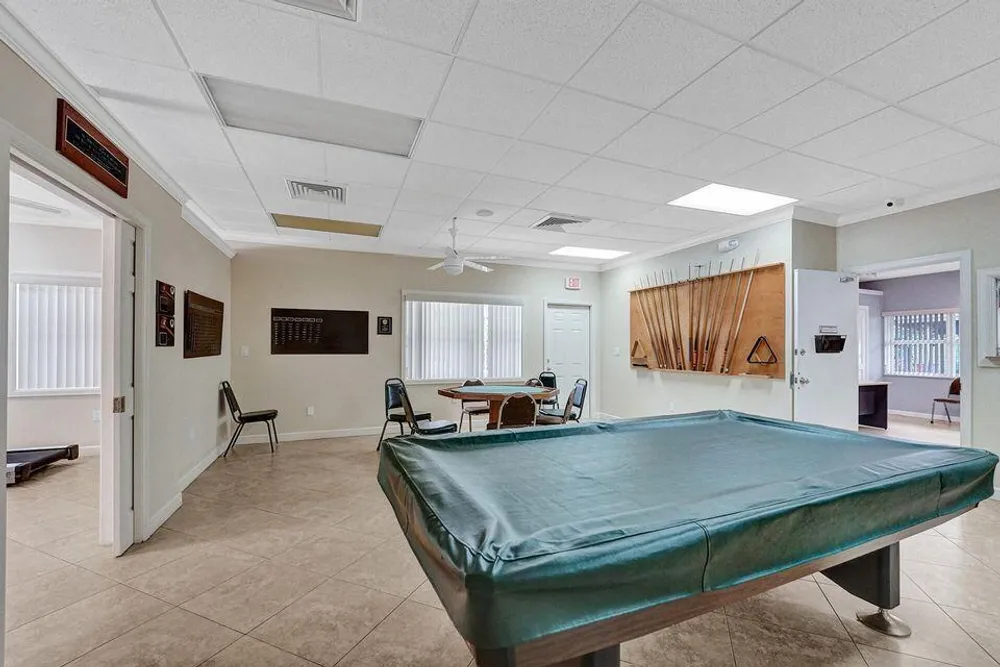 2820 SW 13th St, Delray Beach, FL 33445