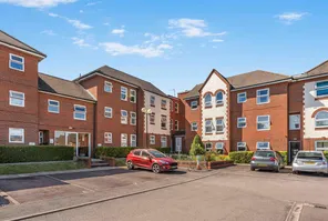Main property image