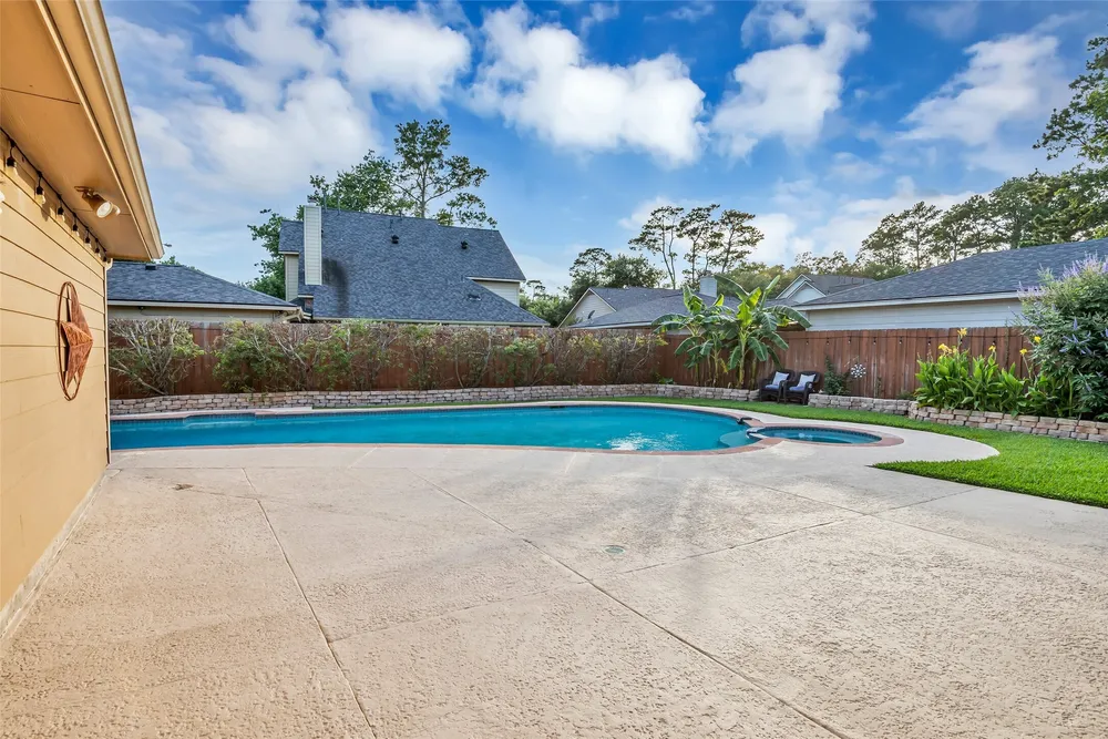 25507 Cedar Springs Pl, Spring, TX 77373