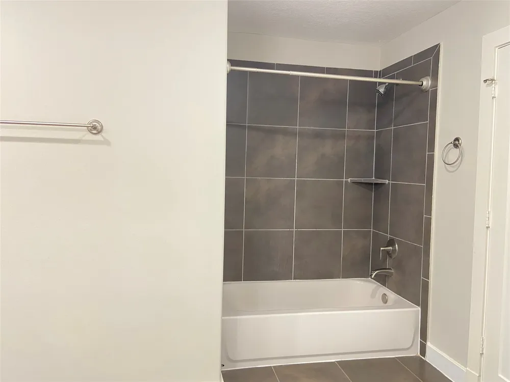 13409 Preston Cliff Ct, Houston, TX 77077