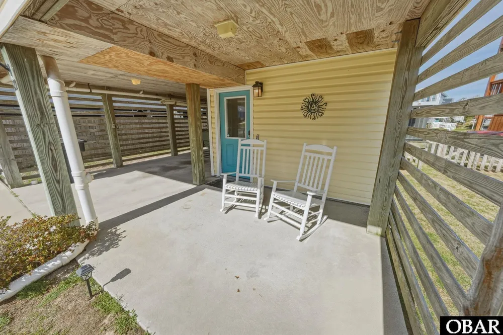 422 Harbour View Dr, Kill Devil Hills, NC 27948